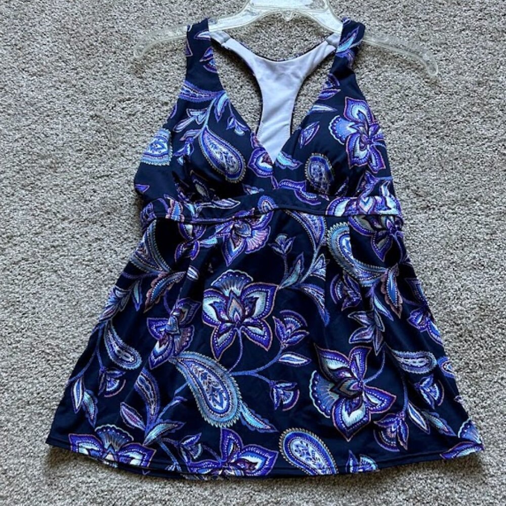 NWOT Lands End Racerback Tankini Swimsuit Top